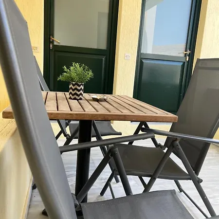 Anoixi Apartment